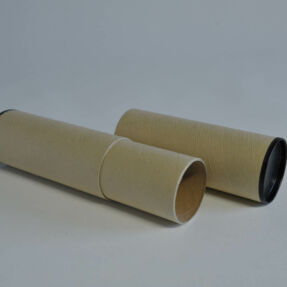 Crimped kraft cardboard boxes